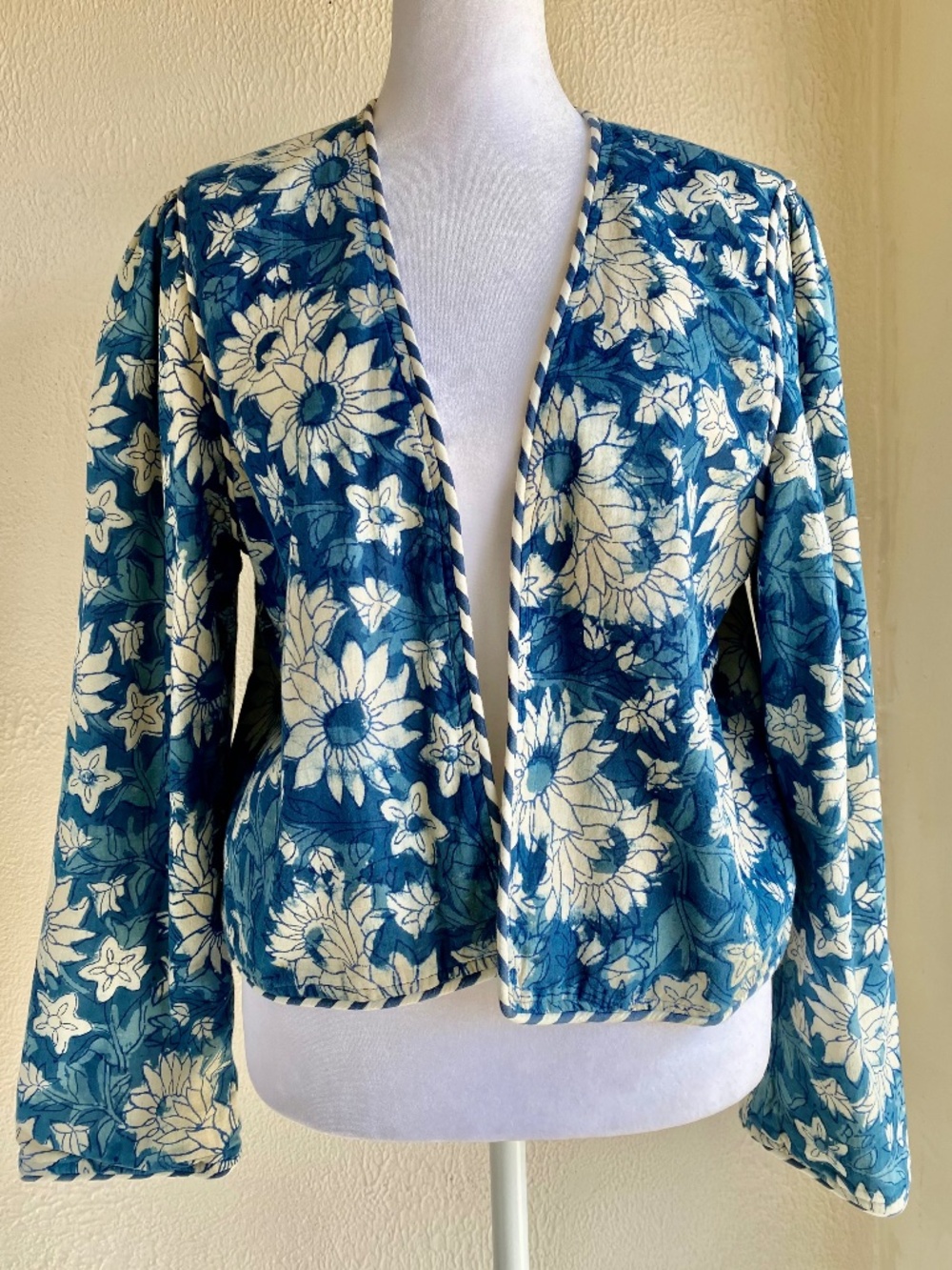 Alix of Bohemia x Aerin blue & white floral cotton jacket Size M